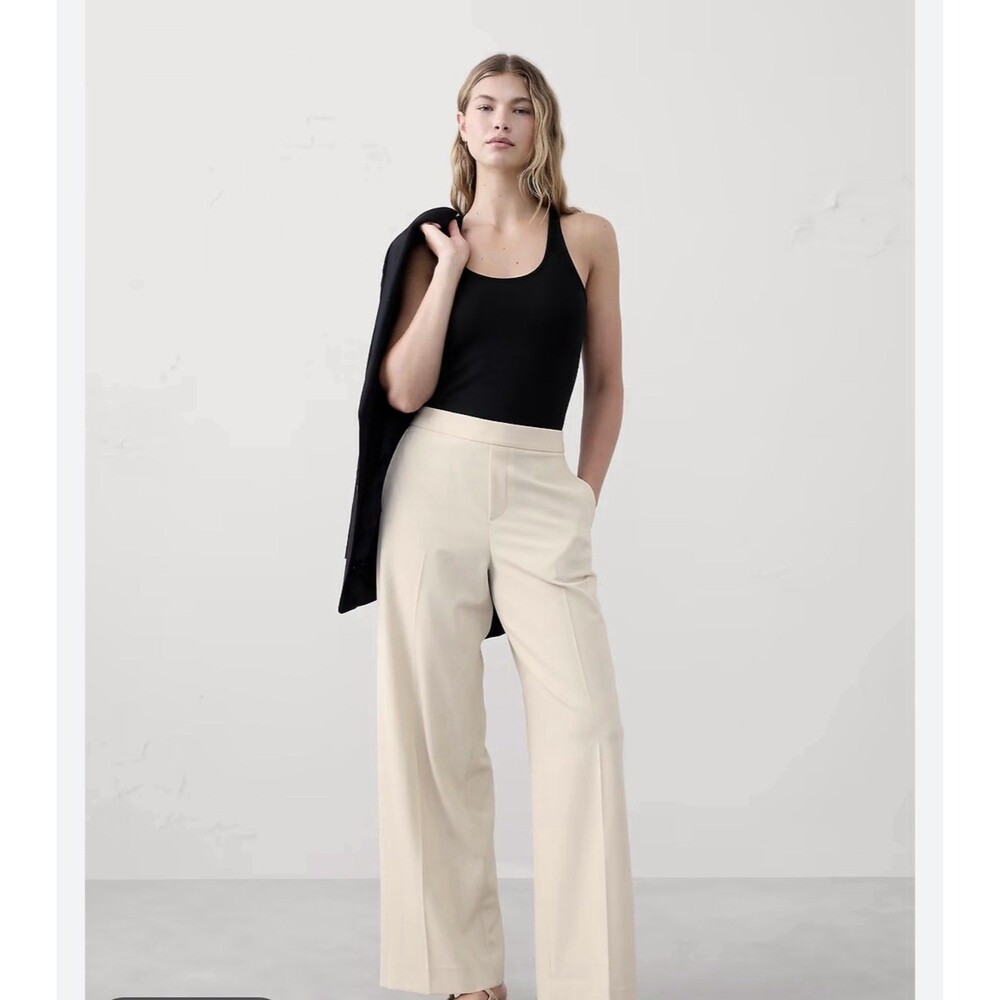 Banana Republic Hayden Wide Leg Pants 12 Factory High Rise Beige Mid Rise NWT